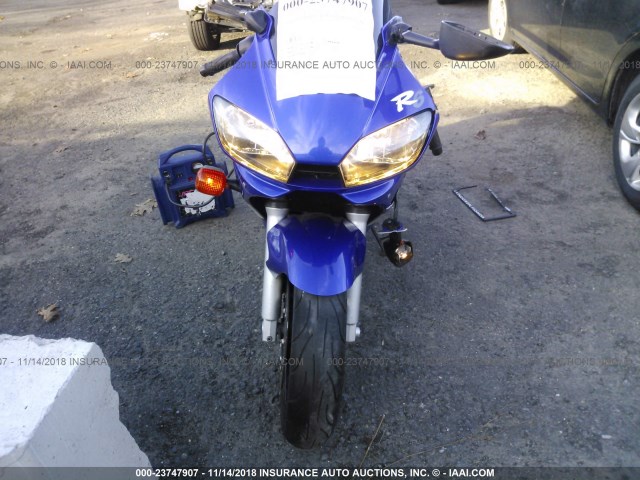 JYARJ04E72A023956 - 2002 YAMAHA YZFR6 L BLUE photo 5