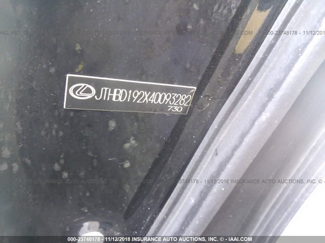 JTHBD192X40093282 - 2004 LEXUS IS 300 BLACK photo 9