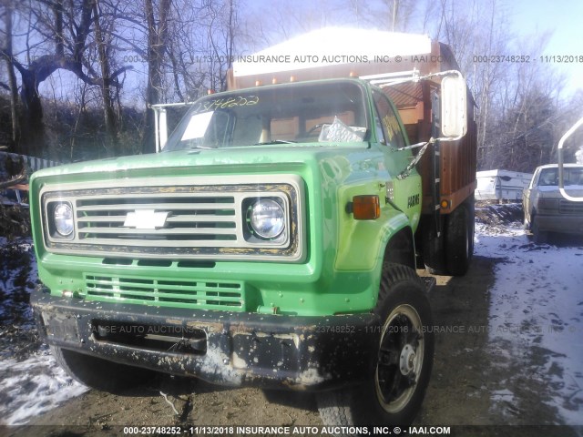 CME676V146959 - 1976 CHEVROLET C65 GREEN photo 2