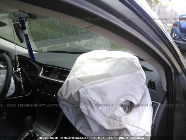 3N1AB7AP7FY367630 - 2015 NISSAN SENTRA S/SV/SR/SL 灰色 照片 5