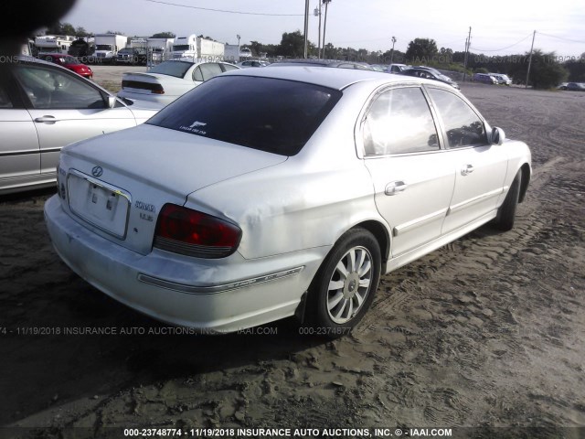 KMHWF35H12A608952 - 2002 HYUNDAI SONATA GLS/LX WHITE photo 4