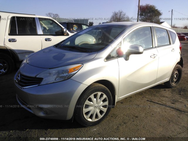 3N1CE2CP7EL424260 - 2014 NISSAN VERSA NOTE S/S PLUS/SV/SL SILVER photo 2