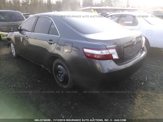 JTNBB46K583048568 - 2008 TOYOTA CAMRY HYBRID GRAY photo 3