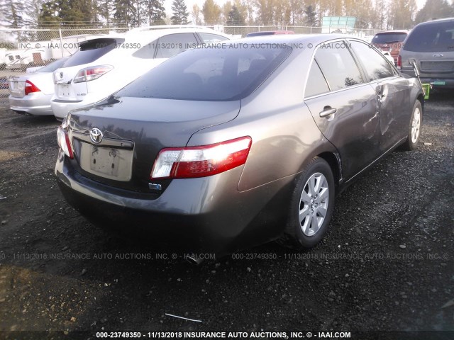 JTNBB46K583048568 - 2008 TOYOTA CAMRY HYBRID GRAY photo 4