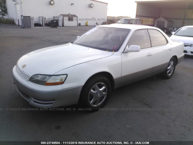 JT8GK13T9S0089797 - 1995 LEXUS ES 300 WHITE photo 2