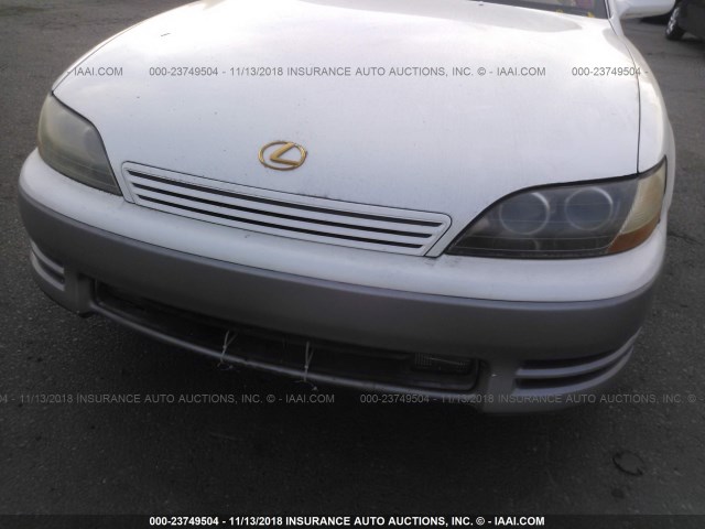 JT8GK13T9S0089797 - 1995 LEXUS ES 300 WHITE photo 6