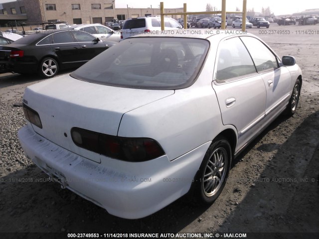 JH4DB7652YS001821 - 2000 ACURA INTEGRA LS WHITE photo 4