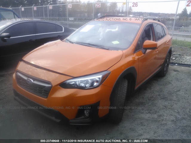 JF2GTADC8JH294638 - 2018 SUBARU CROSSTREK PREMIUM ORANGE photo 2