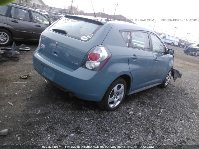 5Y2SP67899Z448698 - 2009 PONTIAC VIBE GRAY photo 4