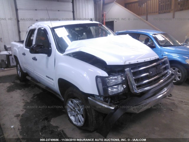 3GTP1VE08CG150990 - 2012 GMC SIERRA C1500 SLE WHITE photo 1