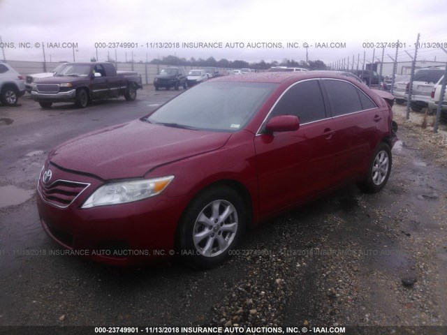 4T1BF3EK5BU751590 - 2011 TOYOTA CAMRY SE/LE/XLE 红色 照片 2