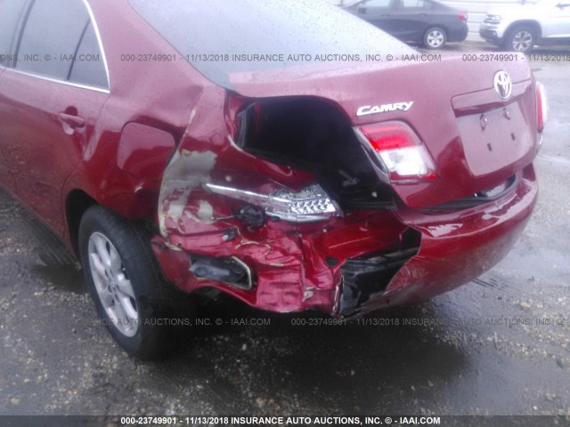 4T1BF3EK5BU751590 - 2011 TOYOTA CAMRY SE/LE/XLE 红色 照片 6