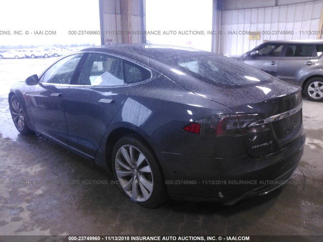 5YJSA1E21FF112919 - 2015 TESLA MODEL S GRAY photo 3