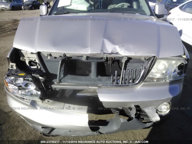 5LMEU88H65ZJ01784 - 2005 LINCOLN AVIATOR 银色 照片 6