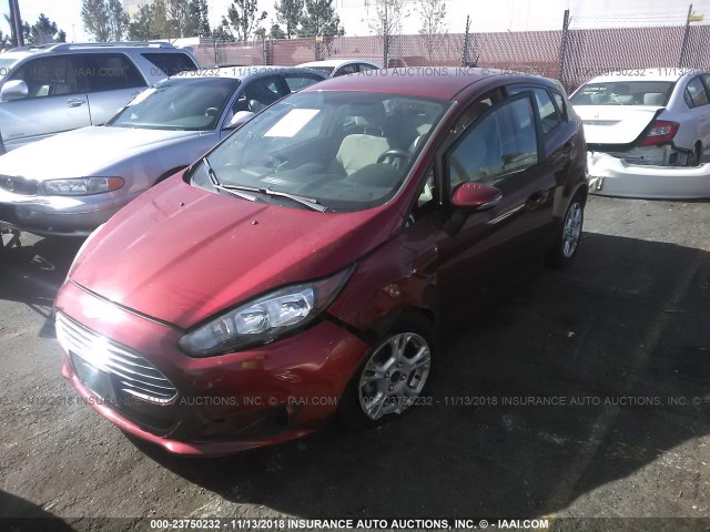 3FADP4EJXGM158140 - 2016 FORD FIESTA SE RED photo 2