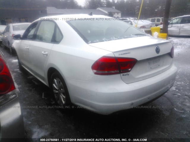 1VWAT7A39EC103465 - 2014 VOLKSWAGEN PASSAT S WHITE photo 3