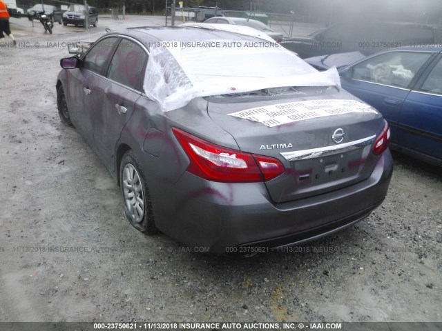 1N4AL3AP3GC258360 - 2016 NISSAN ALTIMA GRAY photo 3