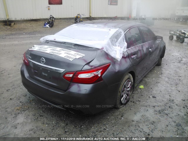 1N4AL3AP3GC258360 - 2016 NISSAN ALTIMA GRAY photo 4