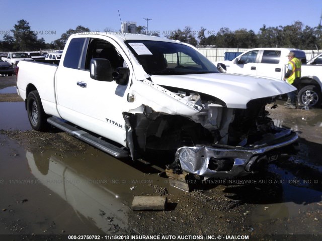 1N6AA1C63HN569928 - 2017 NISSAN TITAN SV WHITE photo 1