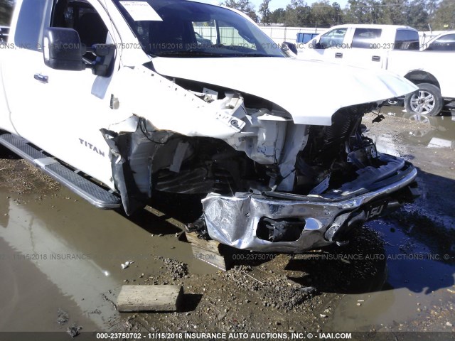 1N6AA1C63HN569928 - 2017 NISSAN TITAN SV WHITE photo 6