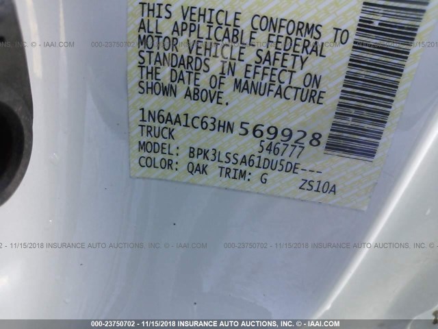 1N6AA1C63HN569928 - 2017 NISSAN TITAN SV WHITE photo 9