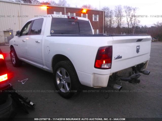 1D7RB1CT4AS138889 - 2010 DODGE RAM 1500 WHITE photo 3