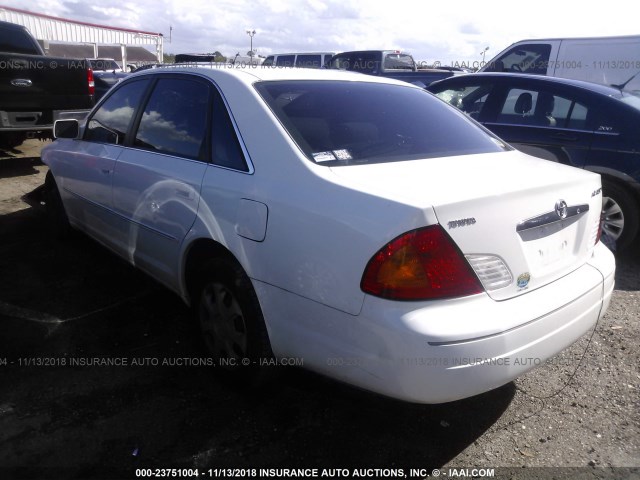 4T1BF28B51U174189 - 2001 TOYOTA AVALON XL/XLS WHITE photo 3