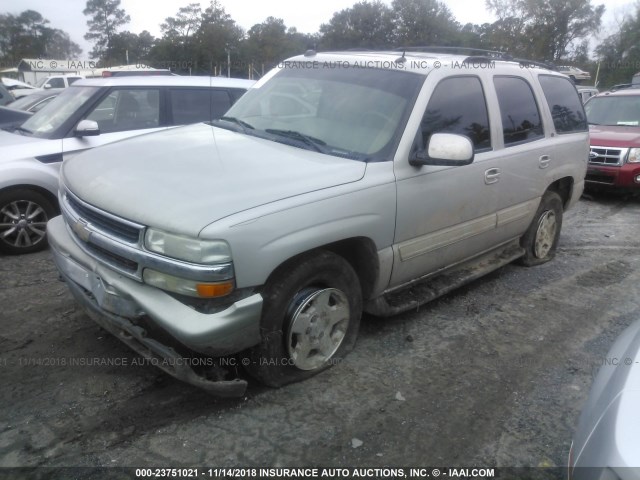 1GNEK13Z64J290557 - 2004 CHEVROLET TAHOE K1500 GRAY photo 2