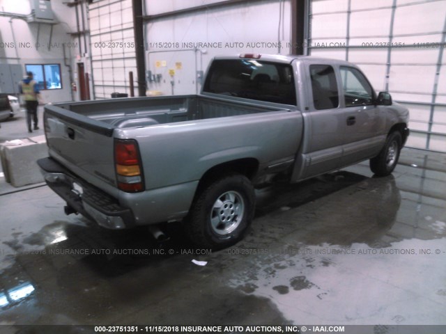 2GCEC19T1Y1153213 - 2000 CHEVROLET SILVERADO C1500 SILVER photo 4