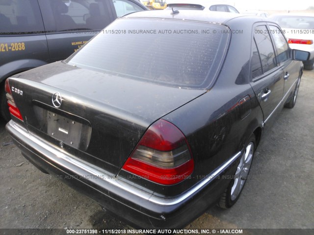 WDBHA29G0YA803374 - 2000 MERCEDES-BENZ C 280 BLACK photo 4