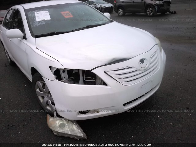 4T1BE46K38U747280 - 2008 TOYOTA CAMRY CE/LE/XLE/SE WHITE photo 6
