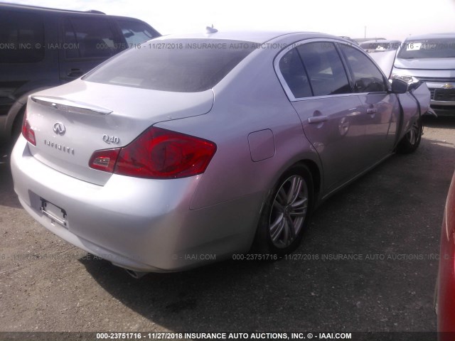 JN1CV6AP4FM500020 - 2015 INFINITI Q40 SILVER photo 4