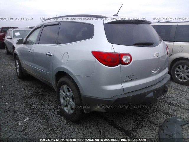 1GNEV23D49S127263 - 2009 CHEVROLET TRAVERSE LT SILVER photo 3