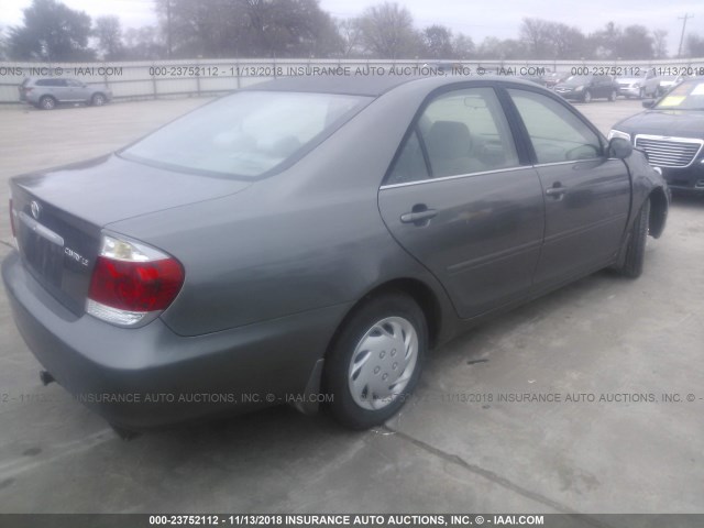 4T1BE32K95U952386 - 2005 TOYOTA CAMRY LE/XLE/SE GRAY photo 4