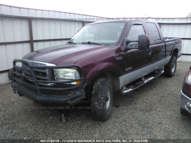 1FTNW21P54EB77955 - 2004 FORD F250 SUPER DUTY MAROON photo 2