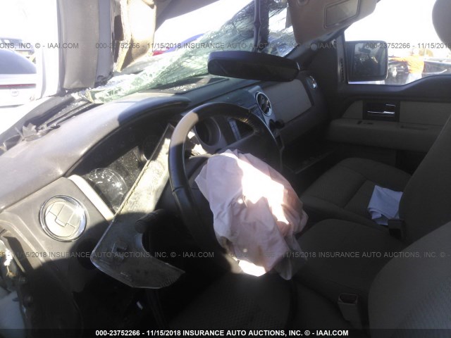 1FTFX1EFXDFB95990 - 2013 FORD F150 SUPER CAB WHITE photo 5