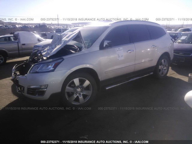 1GNKRLKD2DJ158704 - 2013 CHEVROLET TRAVERSE LTZ WHITE photo 2