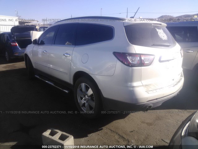 1GNKRLKD2DJ158704 - 2013 CHEVROLET TRAVERSE LTZ WHITE photo 3