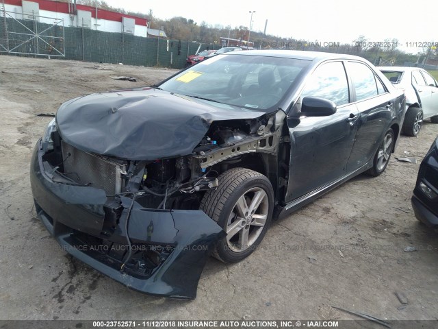 4T1BF1FK3DU224069 - 2013 TOYOTA CAMRY L/SE/LE/XLE შავი ფოტო 2