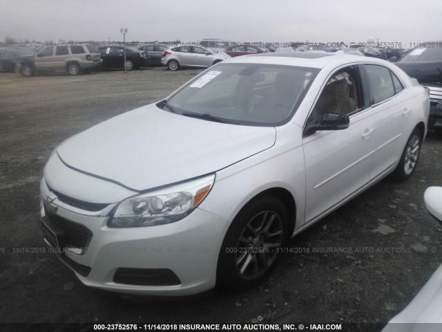1G11C5SL2FU111837 - 2015 CHEVROLET MALIBU 1LT 白色 照片 2