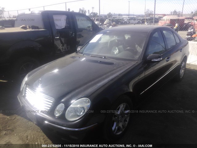 WDBUF65J84A391966 - 2004 MERCEDES-BENZ E 320 BLACK photo 2