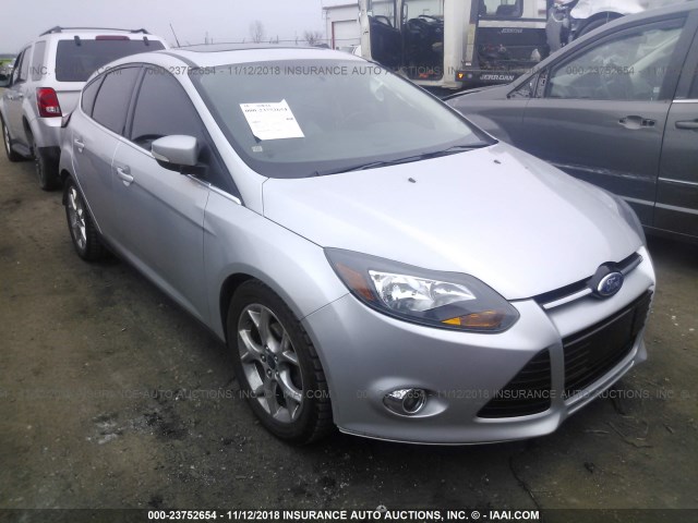 1FADP3N29EL155800 - 2014 FORD FOCUS TITANIUM SILVER photo 1