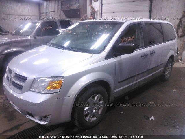 1D8HN44H28B100338 - 2008 DODGE GRAND CARAVAN SE SILVER photo 2