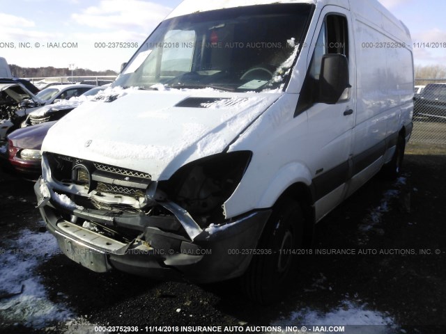 WD3PE8CC9A5424294 - 2010 MERCEDES-BENZ SPRINTER 2500 WHITE photo 6