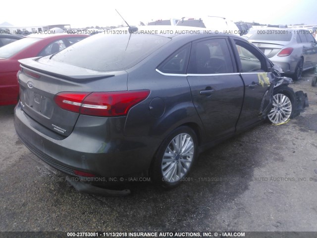 1FADP3J2XFL230429 - 2015 FORD FOCUS TITANIUM GRAY photo 4