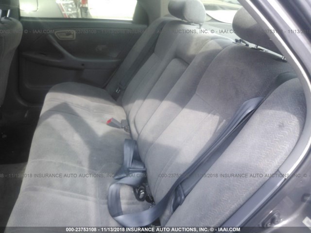 4T1BG22K5XU910868 - 1999 TOYOTA CAMRY CE/LE/XLE 灰色 照片 8