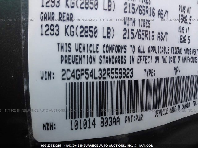 2C4GP54L32R559823 - 2002 CHRYSLER TOWN & COUNTRY LXI GREEN photo 9