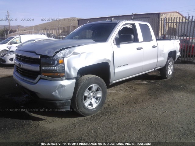 1GCVKPEC6HZ222660 - 2017 CHEVROLET SILVERADO K1500 CUSTOM SILVER photo 2