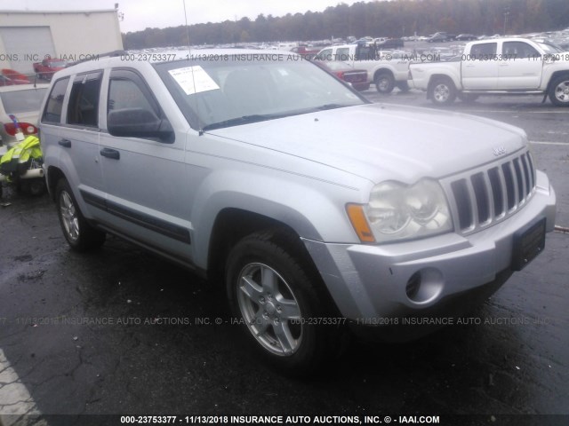 1J4HS48N66C302298 - 2006 JEEP GRAND CHEROKEE LAREDO/COLUMBIA/FREEDOM 银色 照片 1