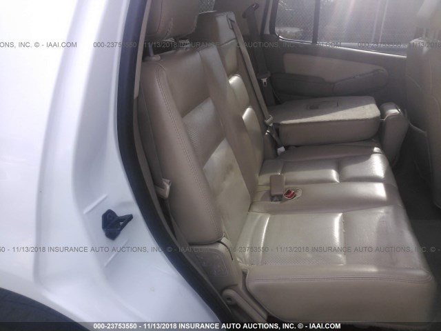 4M2EU38E97UJ04379 - 2007 MERCURY MOUNTAINEER PREMIER WHITE photo 8